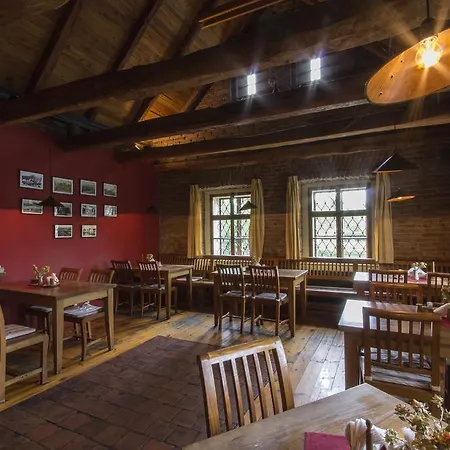 Guest house Ve Stoleti 3*